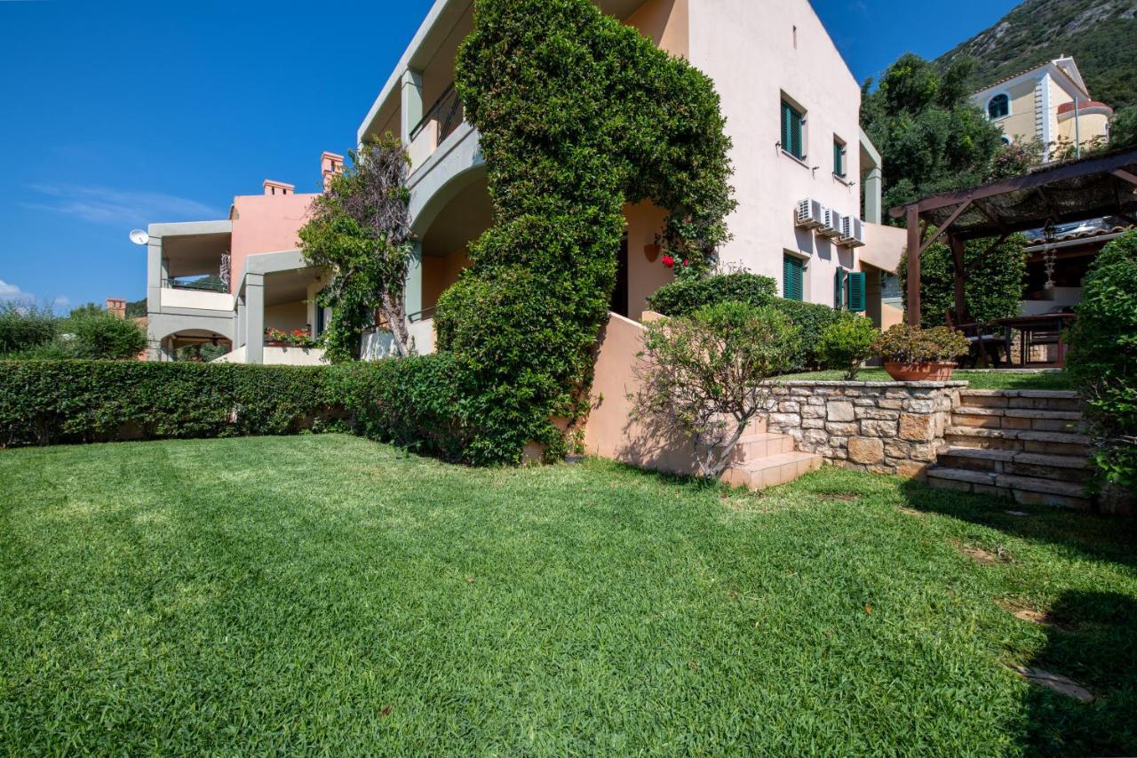 Riviera Barbati - Villa Angela Exterior photo